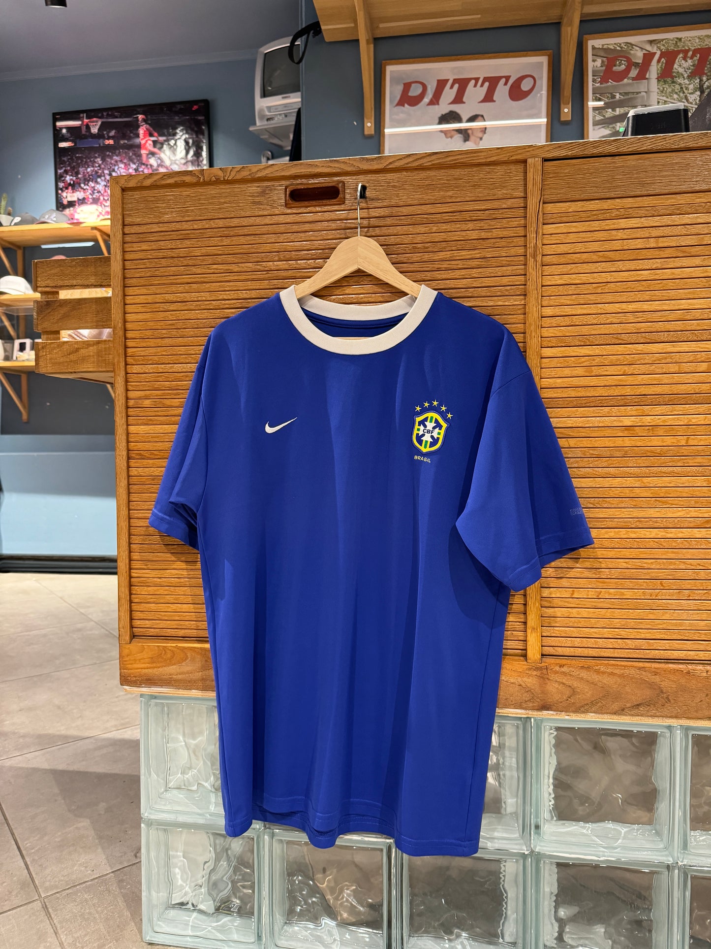 2006 Brazil Nike Jersey (M)