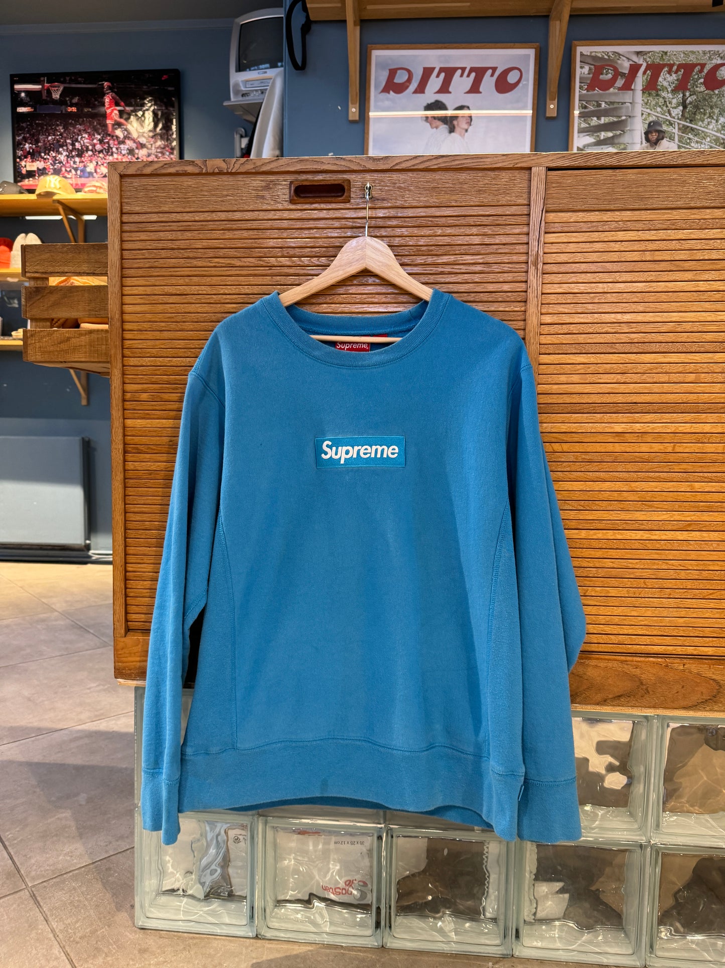 Supreme Box Logo (M)