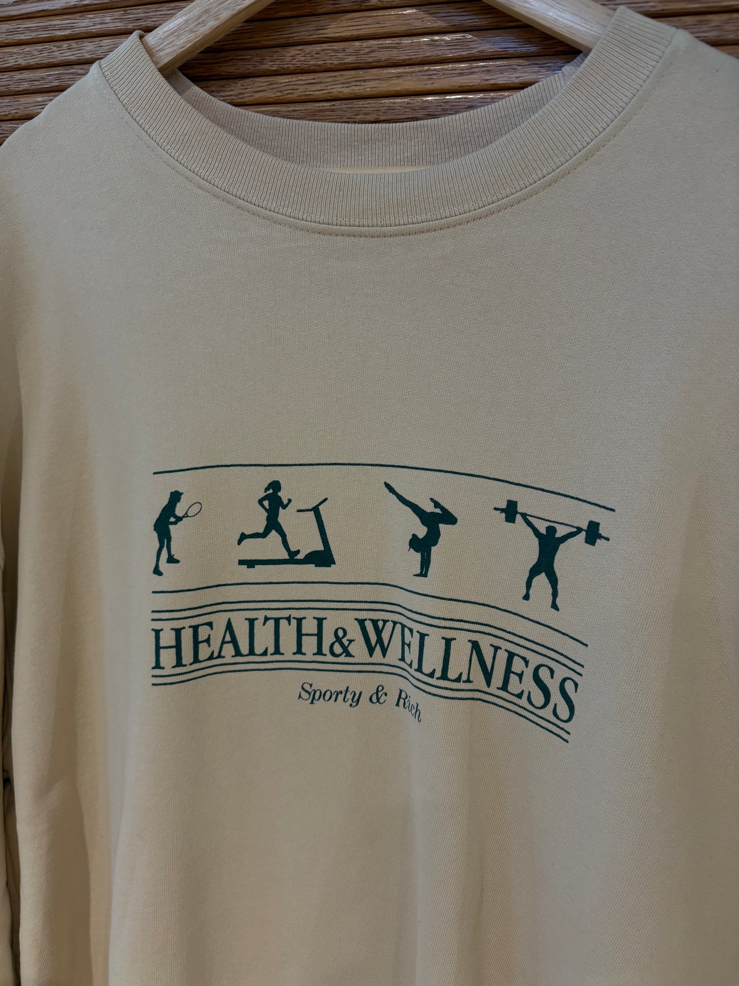 Sporty & Rich crewneck