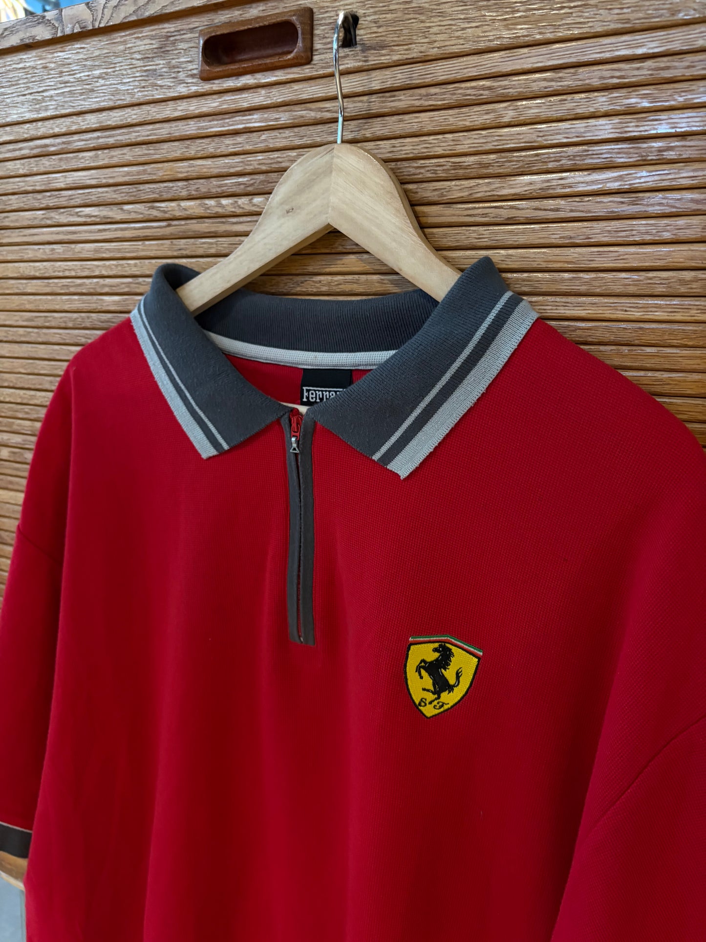 Vintage Ferrari Pique