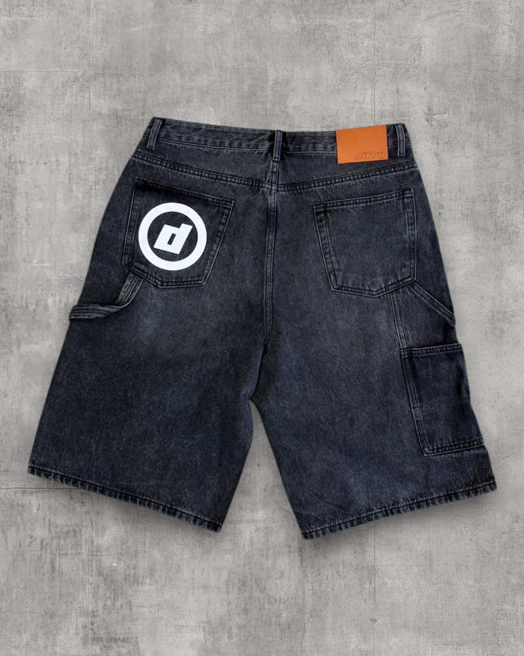 Ditto Store - Vintage, Streetwear & Designer i Oslo